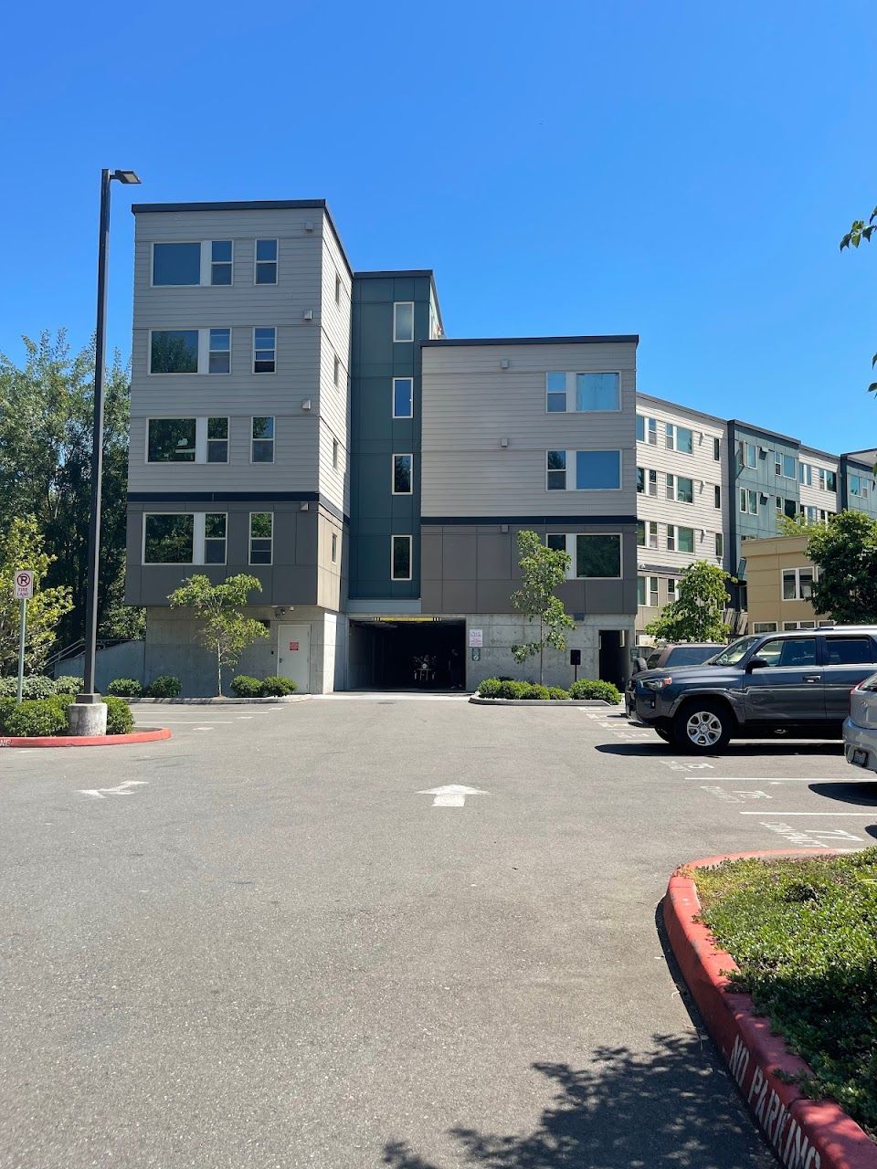 Photo of 30BELLEVUE. Affordable housing located at 3030 BELLEVUE WAY NE BELLEVUE, WA 98004