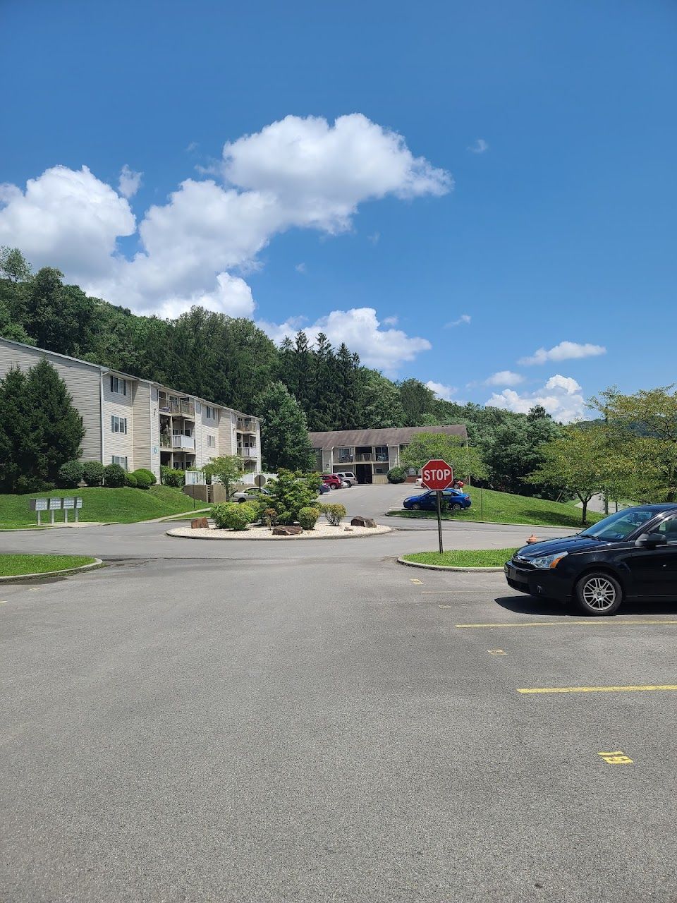 Photo of PHILIPPI TERRACE. Affordable housing located at 601 MAPLE AVE PHILIPPI, WV 26416