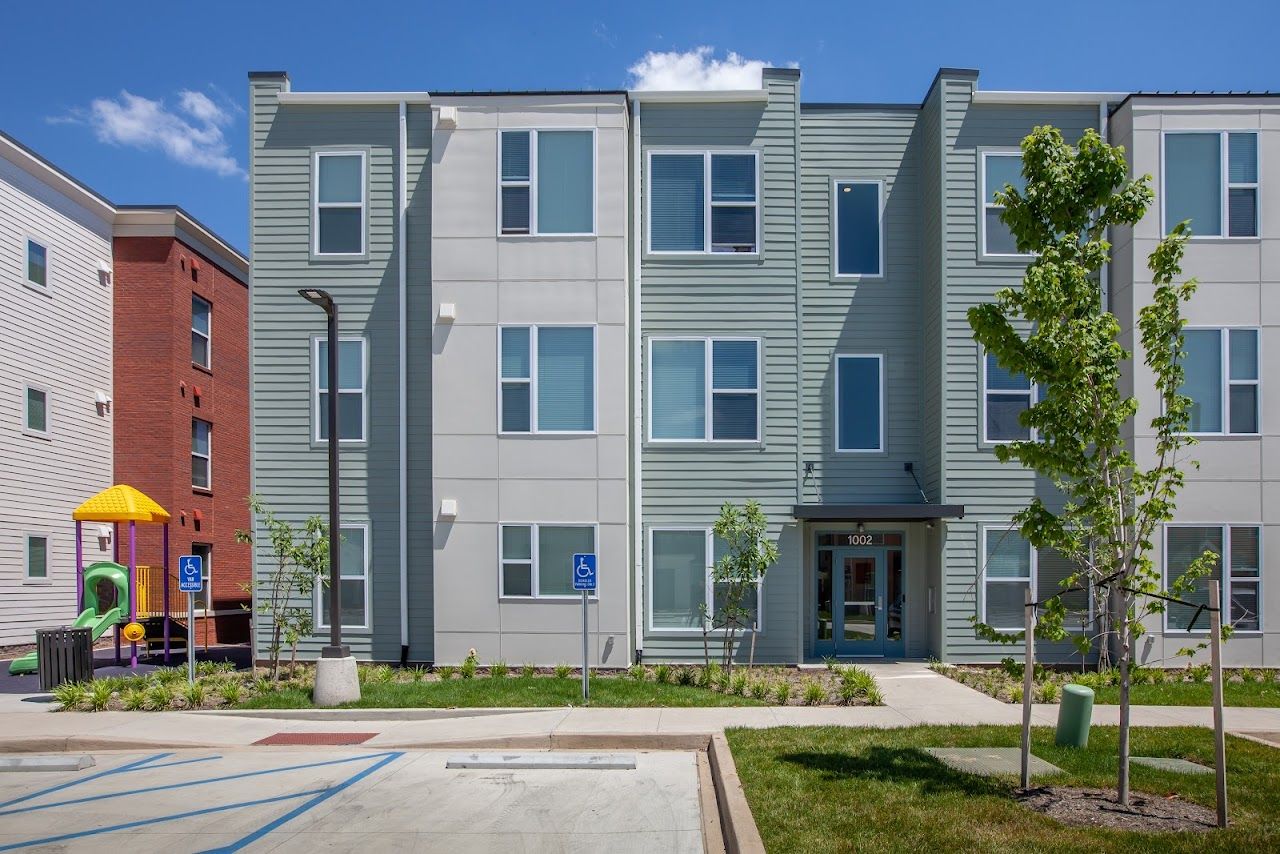 Photo of Beecher Terrace Family Apartments at 980 W Liberty St Louisville, KY 40203