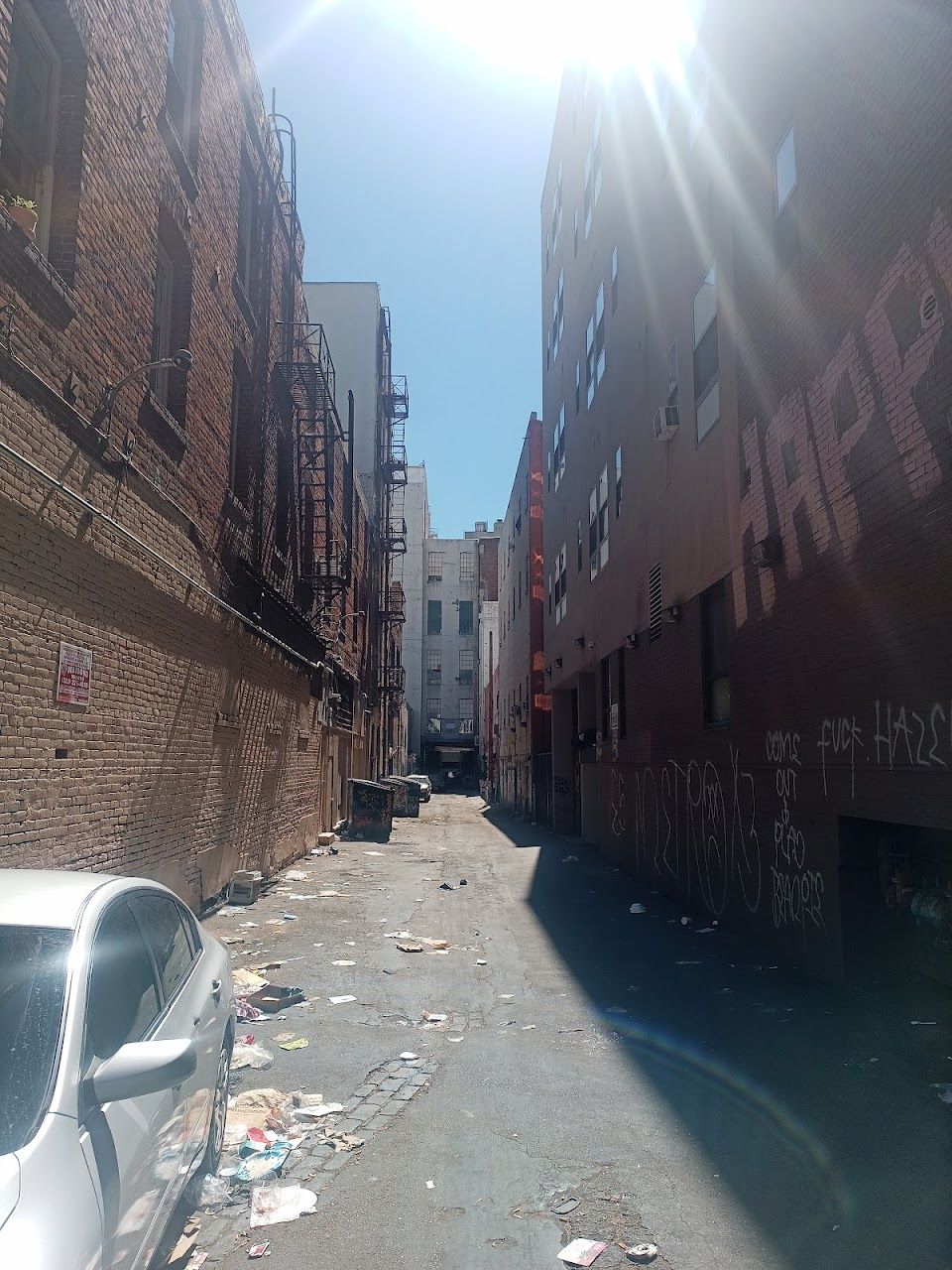 Photo of Leland Apartments at 116-120 E 5th St Los Angeles, CA 90013