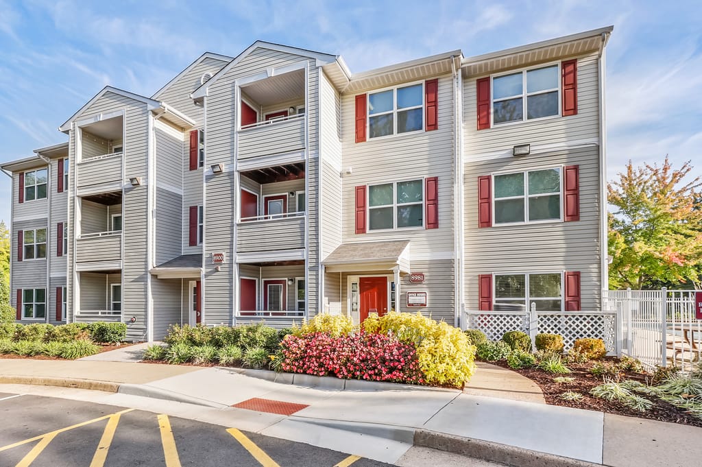 Photo of SOUTH MAIN COMMONS. Affordable housing located at 8989 WOOD DRIFT CIR MANASSAS, VA 20110