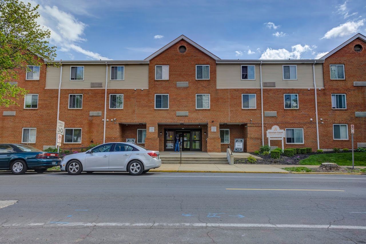 Photo of 2907 Chippewa St at 2907 Chippewa St Saint Louis, MO 63118