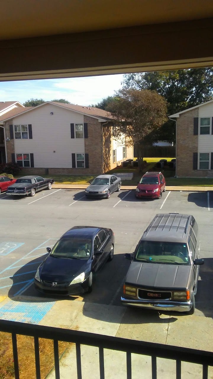 Photo of CLOVERDALE PLAZA APARTMENTS. Affordable housing located at 2213 SHED ROAD BOSSIER CITY, LA 71111