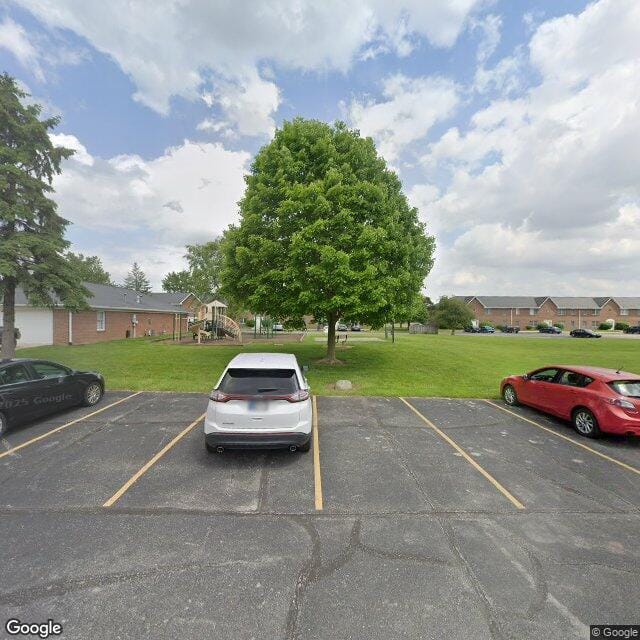 Photo of Turnberry Square Apartments at 5000 Prestwick Sq Marion, IN 46953