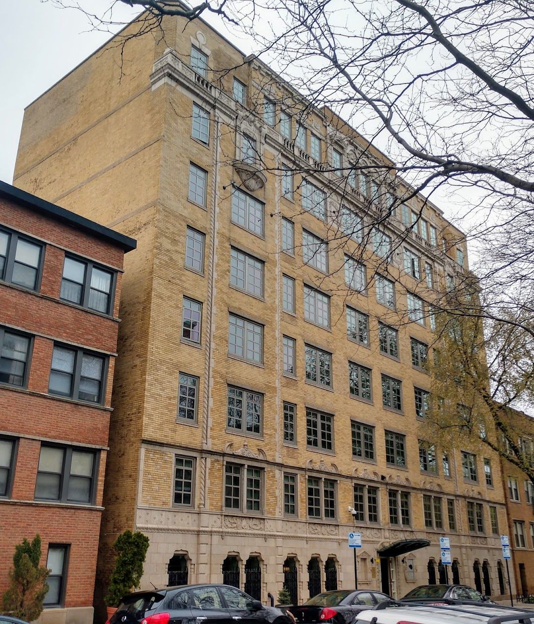 Photo of KENMORE SENIOR HOUSING at 5040 N KENMORE AVE CHICAGO, IL 60640