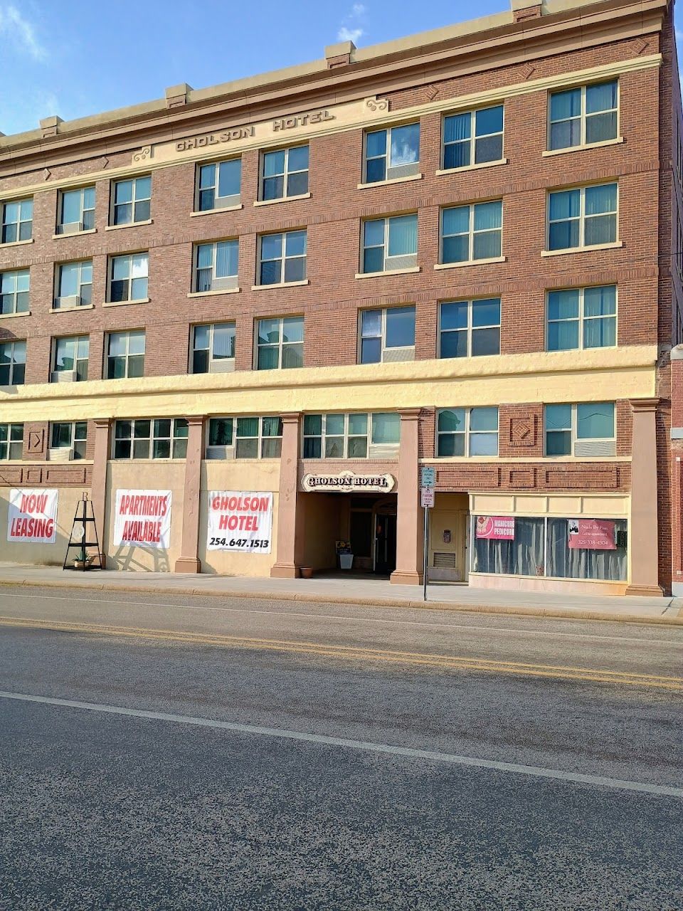 Photo of Gholson Hotel Apartments at 215 W Main St Ranger, TX 76470