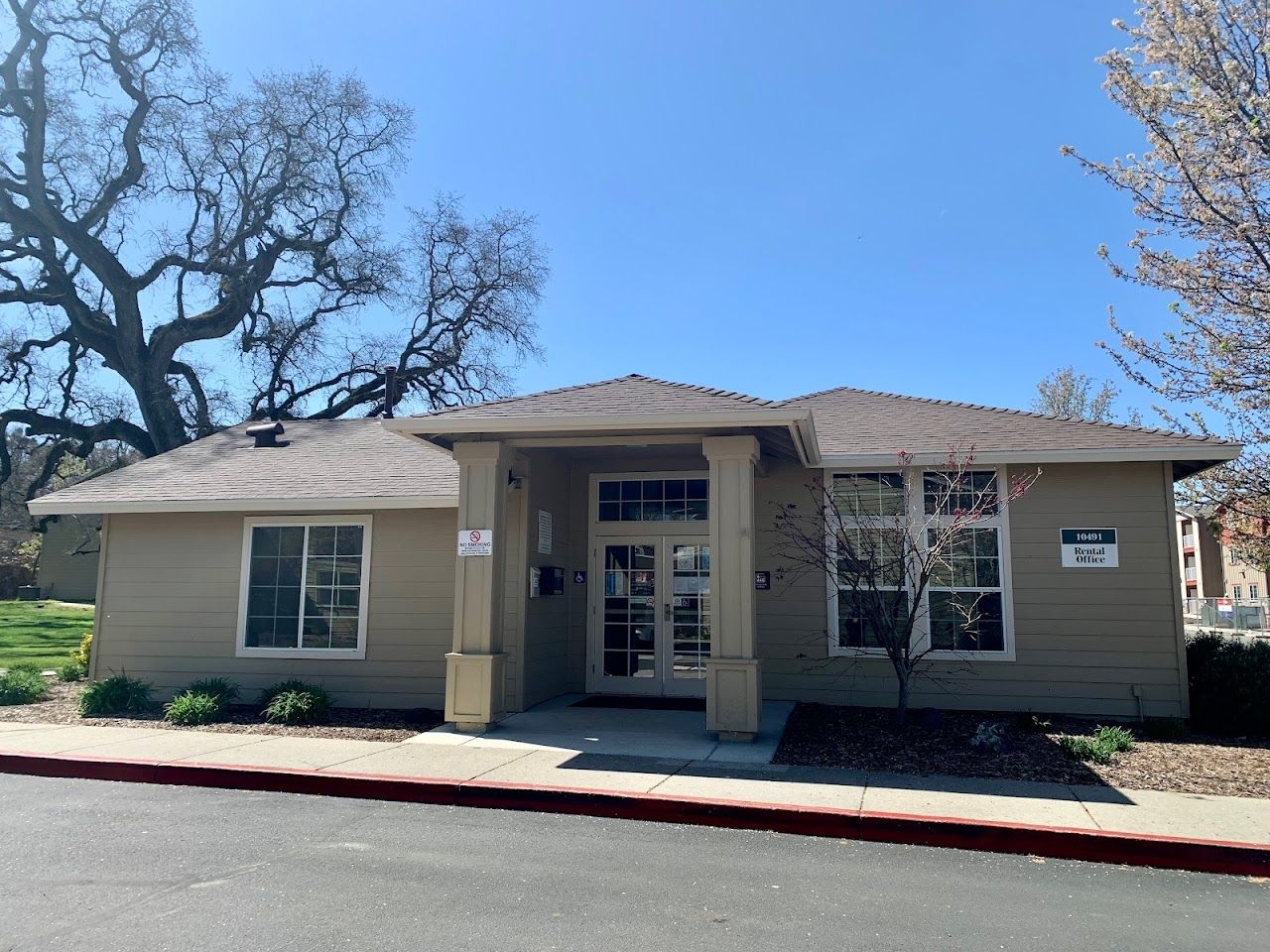 Photo of LONE OAK SENIOR APARTMENTS. Affordable housing located at 10584 BROKEN OAK COURT PENN VALLEY, CA 95946