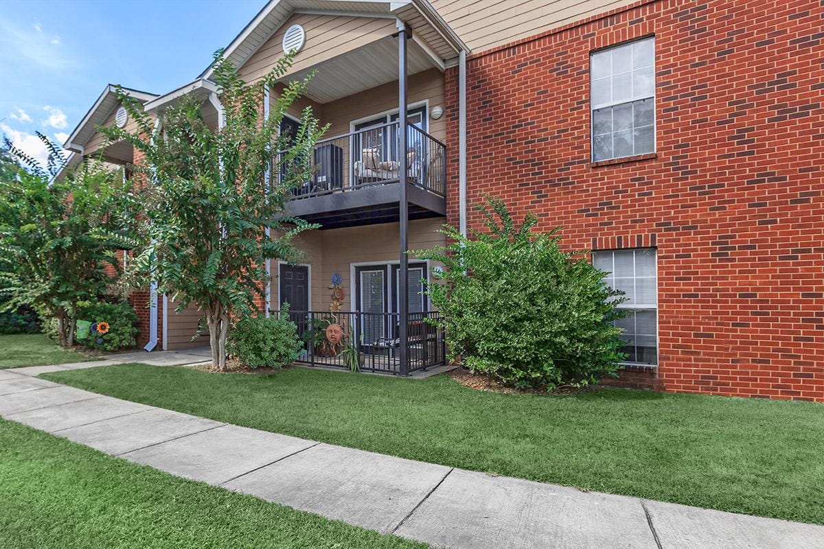 Photo of ANNANDALE PARK APTS at 21325 ANNANDALE DR ROBERTSDALE, AL 36567