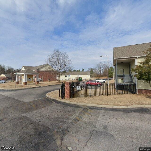 Photo of CROCKETT PARK PLACE APTS at 2645 DAVEY DR MEMPHIS, TN 38127