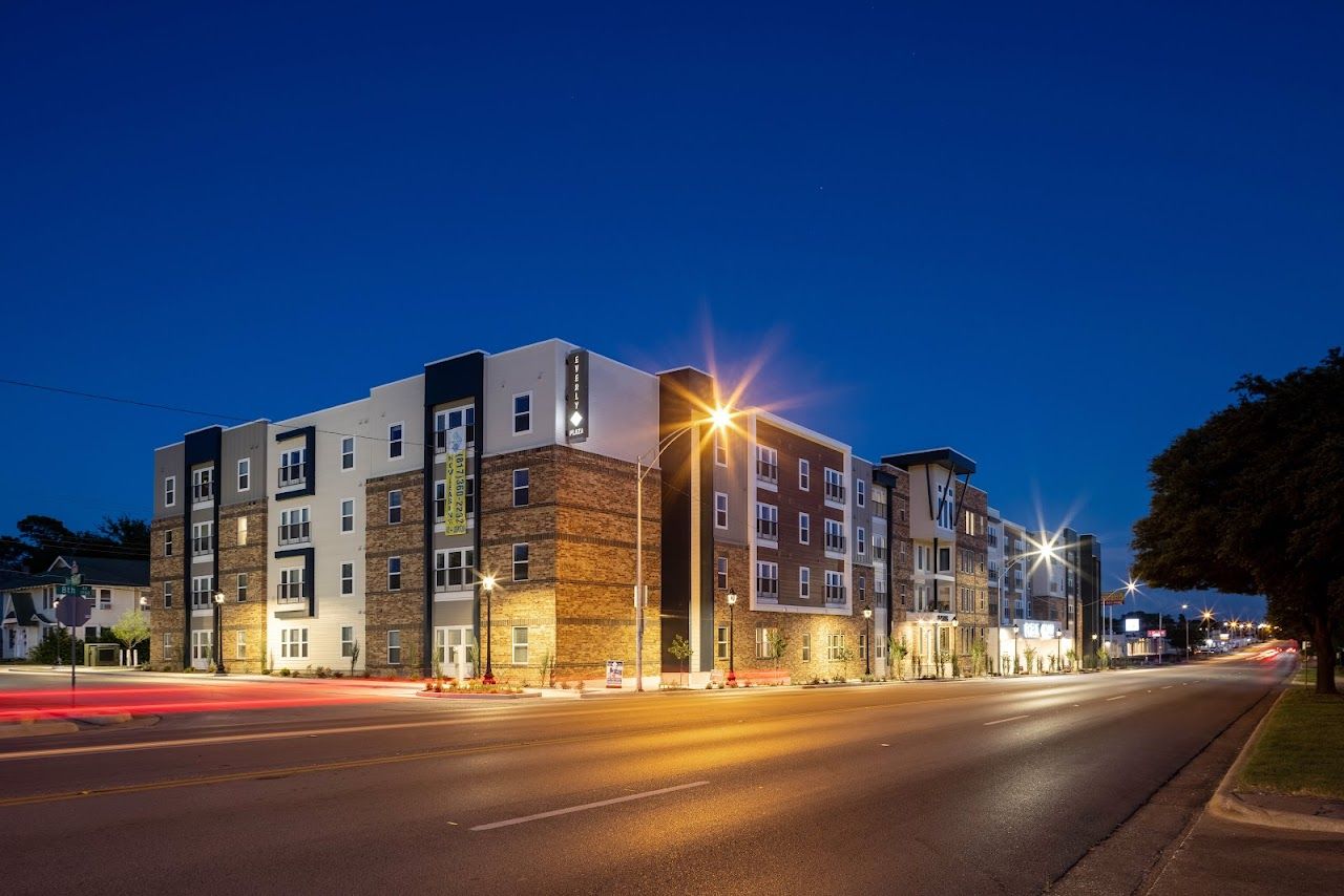 Photo of EVERLY PLAZA at 1801 8TH AVE. FORT WORTH, TX 76110