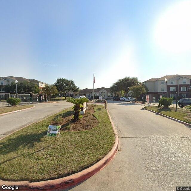 Photo of Kimberly Pointe. Affordable housing located at 333 Airtex Dr Houston, TX 77090