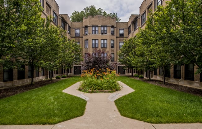 Photo of WABASH COURT. Affordable housing located at 5606 S WABASH AVE CHICAGO, IL 60637