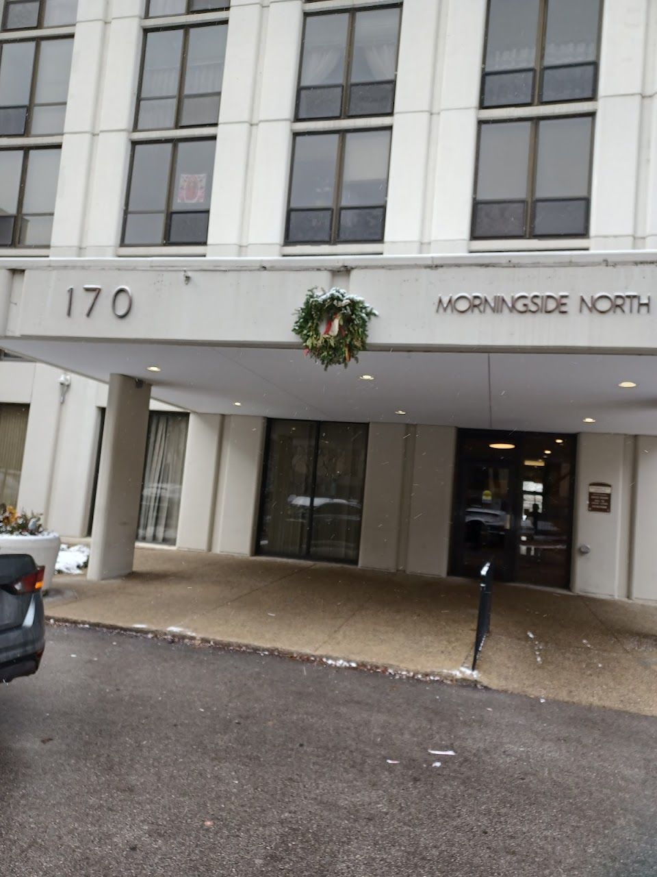 Photo of MORNINGSIDE NORTH APARTMENTS. Affordable housing located at 170 WEST OAK STREET CHICAGO, IL 60610