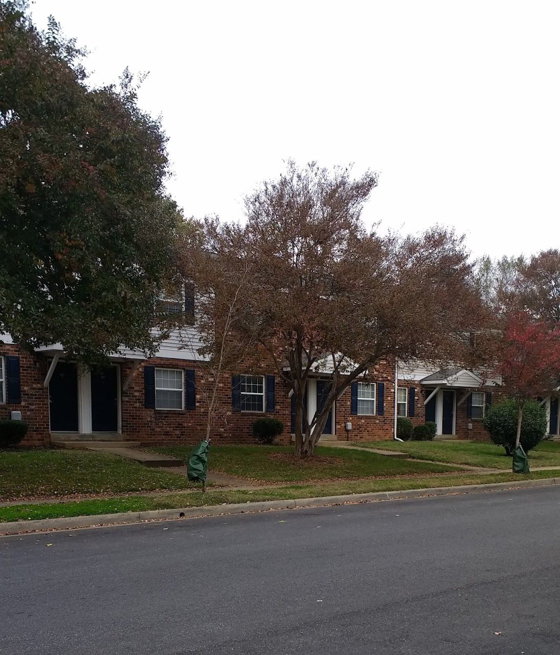 Photo of CHICAGO MANOR. Affordable housing located at 1700 CHICAGO AVE RICHMOND, VA 23224