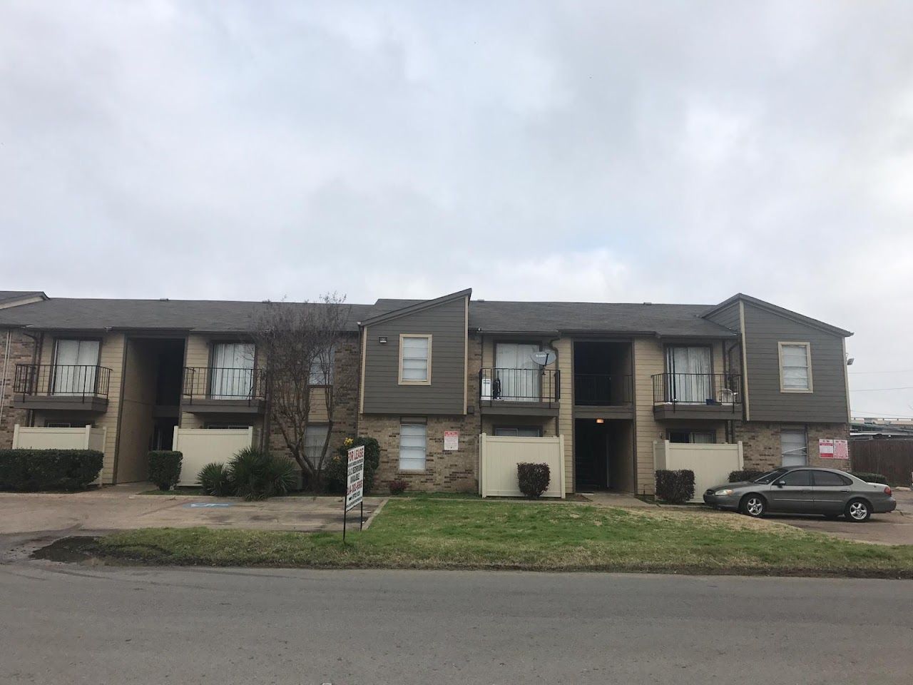 Photo of 7619 Military at 7619 Military Pky Dallas, TX 75227