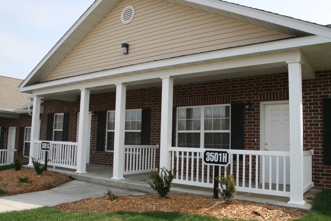 Photo of CHAPEL HILL COMMONS III. Affordable housing located at 3521 CHAPEL HILL ROAD JEFFERSON CITY, MO 65109