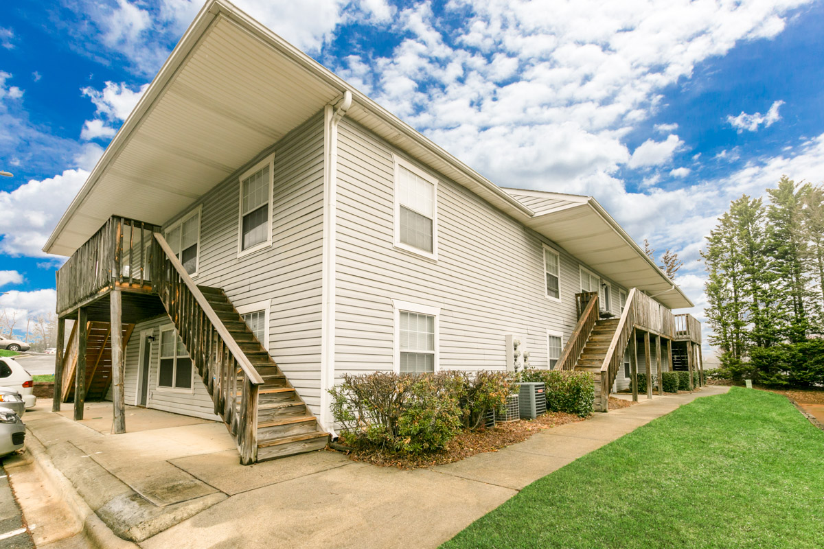 Photo of FAIRHAVEN GLEN. Affordable housing located at 8329 NATIONS FORD ROAD CHARLOTTE, NC 28217