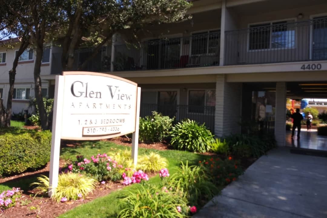 Photo of GLENVIEW APTS at 4400 CENTRAL AVE FREMONT, CA 94536
