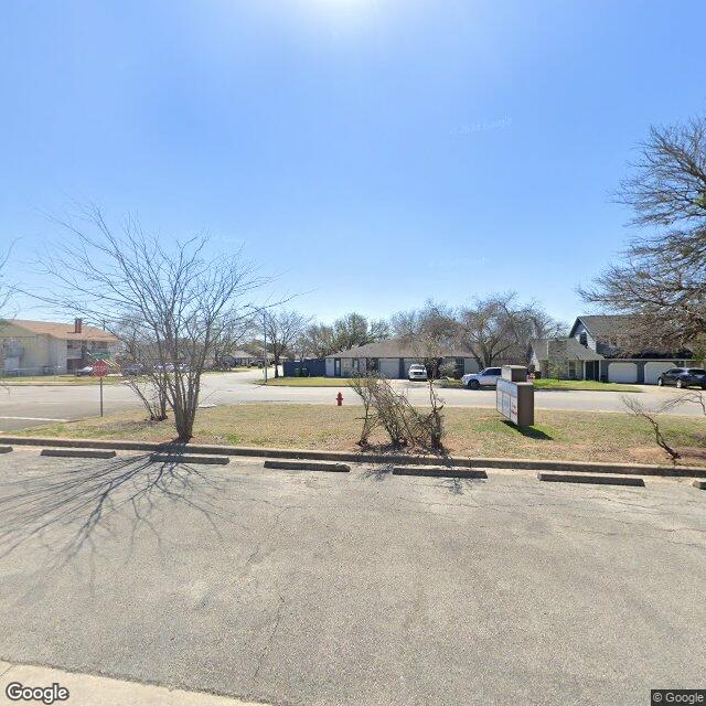Photo of ROUND ROCK VILLAGE OAK APTS. Affordable housing located at 900 WESTWOOD DR ROUND ROCK, TX 78681