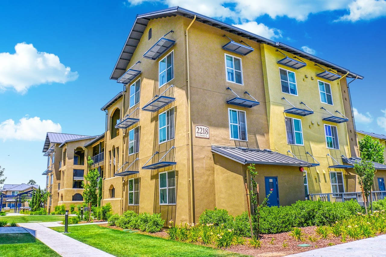 Photo of PARC GROVE COMMONS. Affordable housing located at 2674 E CLINTON AVE FRESNO, CA 93703