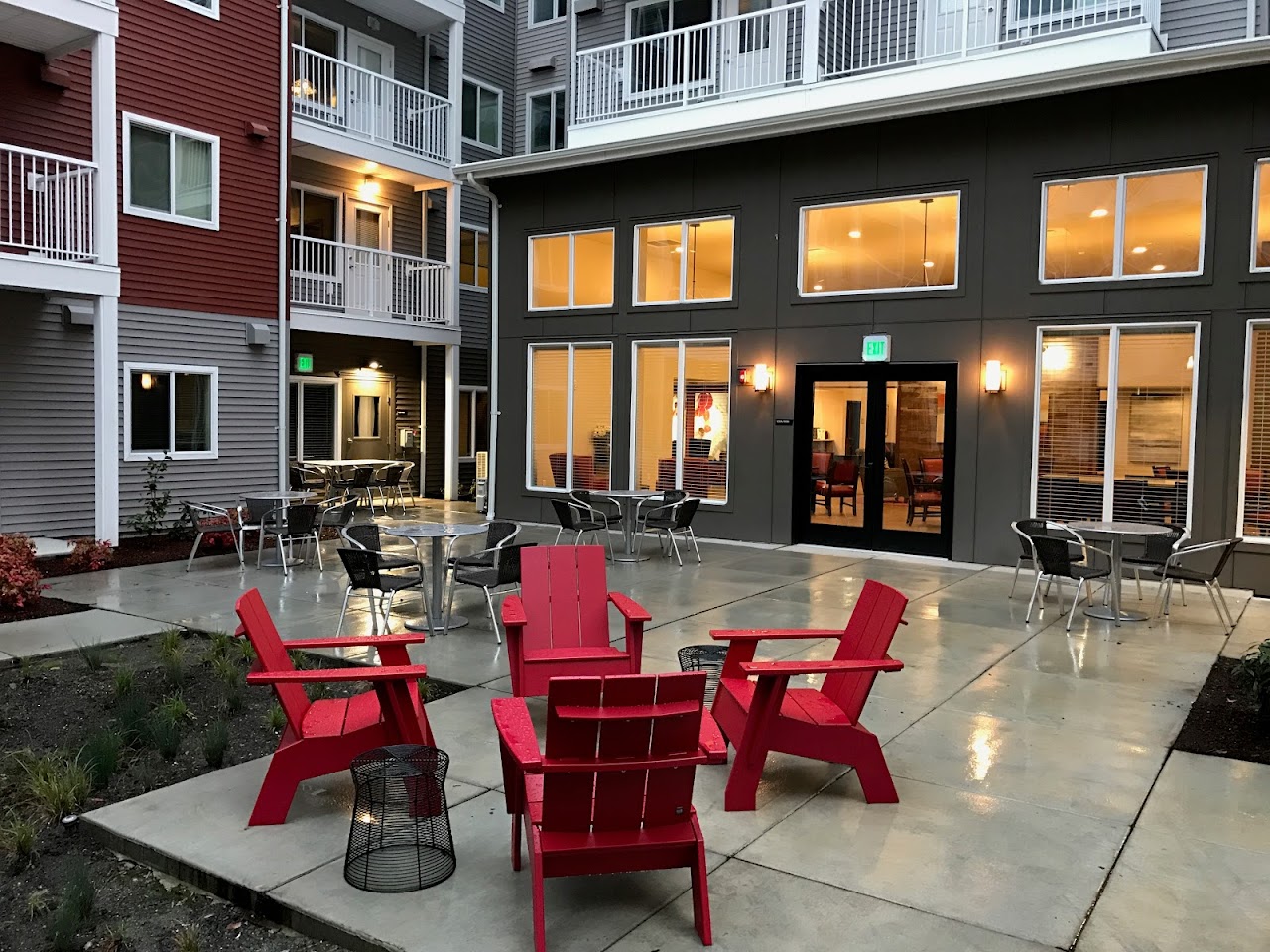 Photo of RESERVE AT SEATAC, THE. Affordable housing located at 19707 INTERNATIONAL BLVD SEATAC, WA 98188