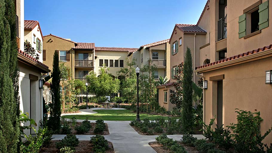 Photo of ARBOR AT WOODBURY. Affordable housing located at 300 REGAL IRVINE, CA 92620