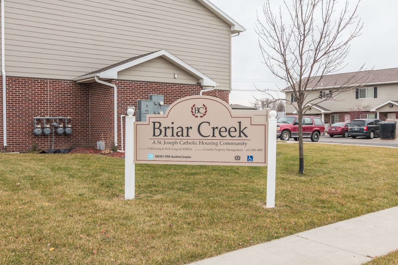 Photo of BRIAR CREEK TOWNHOMES. Affordable housing located at 18301844 WESTMINSTER AVE WATERTOWN, SD 