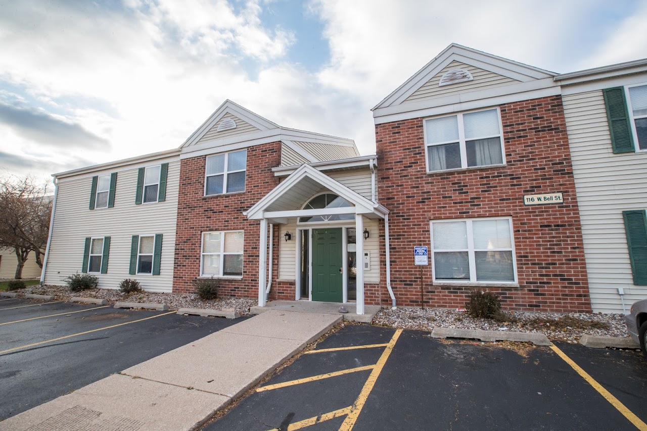 Photo of SOUTHVIEW PARK APTS at 116 W BELL ST NEENAH, WI 54956