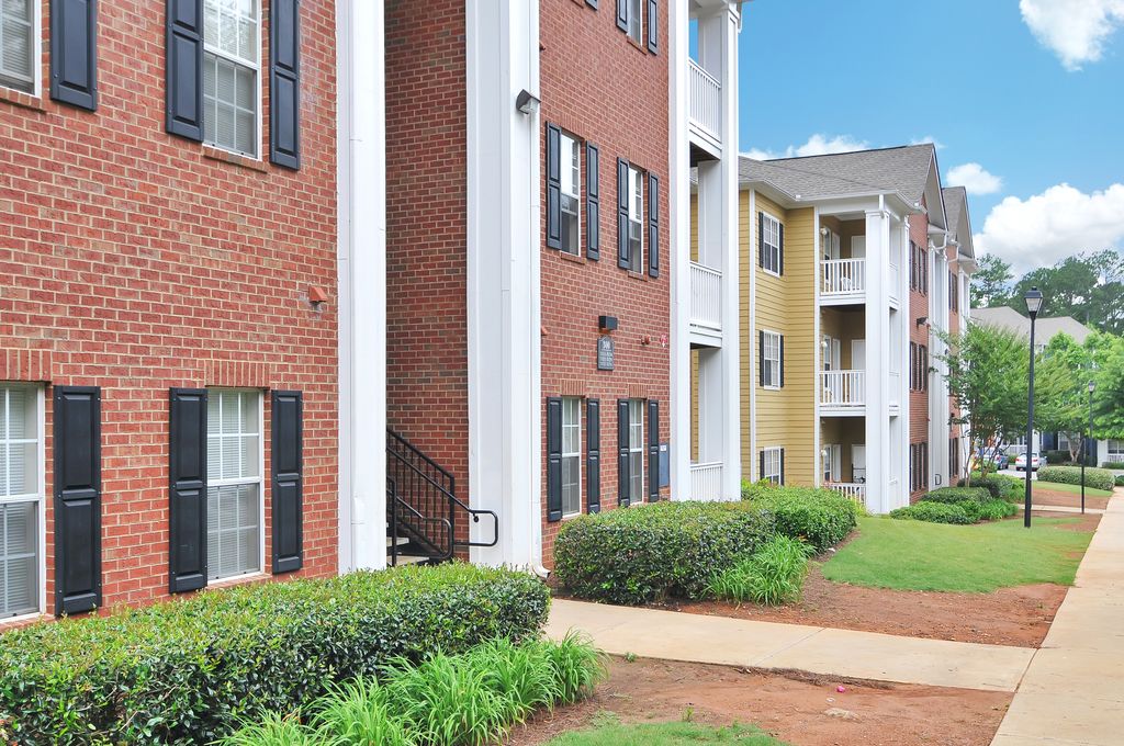 Photo of COBBLESTONE LANDING. Affordable housing located at 3050 COBB PKWY NW KENNESAW, GA 30152