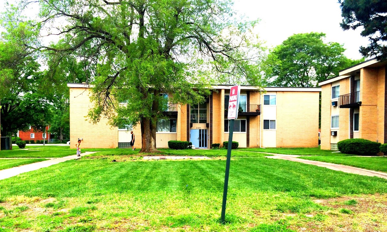 Photo of COOLIDGE PLACE. Affordable housing located at 21111 COOLIDGE HIGHWAY OAK PARK, MI 48237
