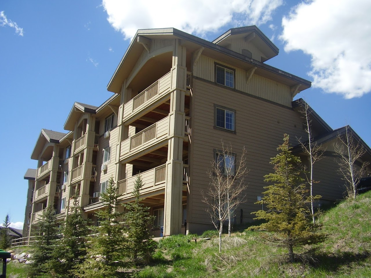 Photo of BUFFALO RIDGE II. Affordable housing located at 1020 SWIFT GULCH RD AVON, CO 