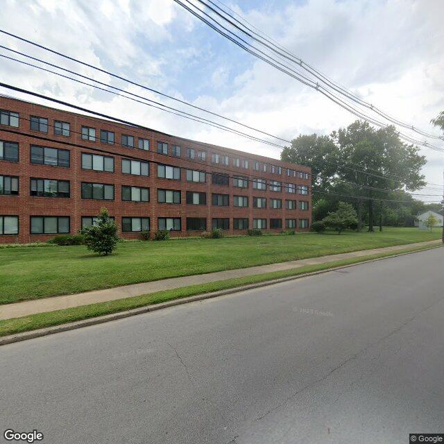 Photo of HIGHLANDS COURT APARTMENTS at RICHMOND DRIVE LOUISVILLE, KY 40205