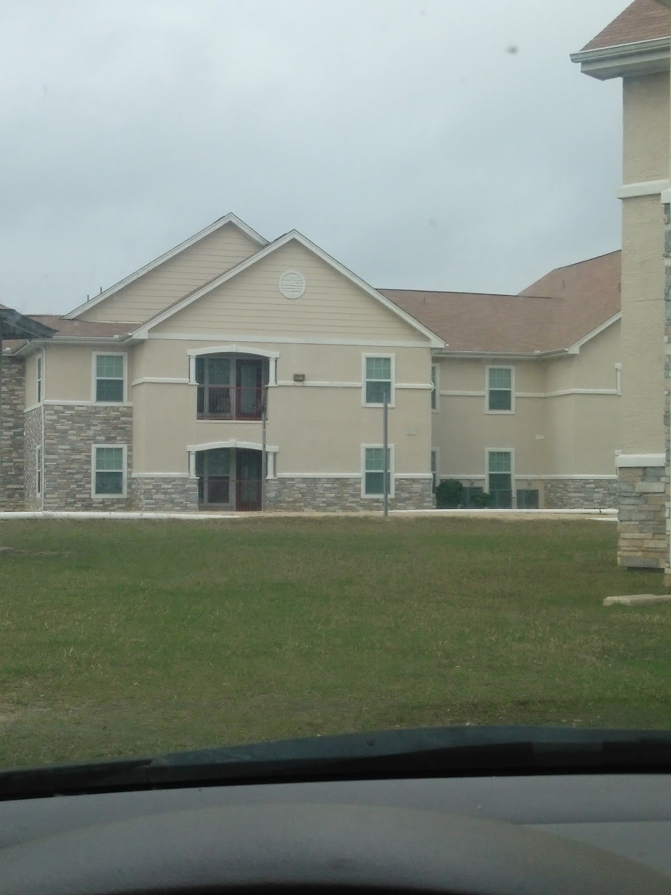 Photo of TAYLOR HEIGHTS APTS. Affordable housing located at 2313 OLD MOBILE AVE PASCAGOULA, MS 39567