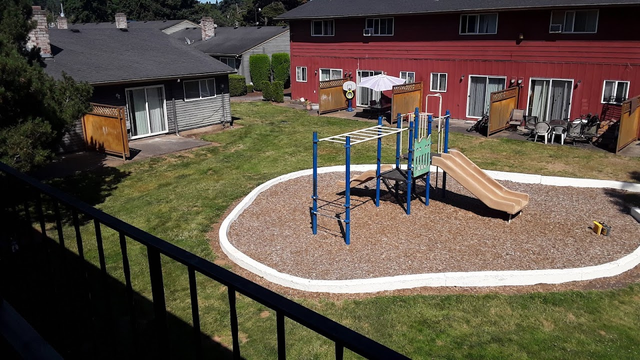 Photo of ROCKWOOD TERRACE. Affordable housing located at 535 C STREET WASHOUGAL, WA 98671