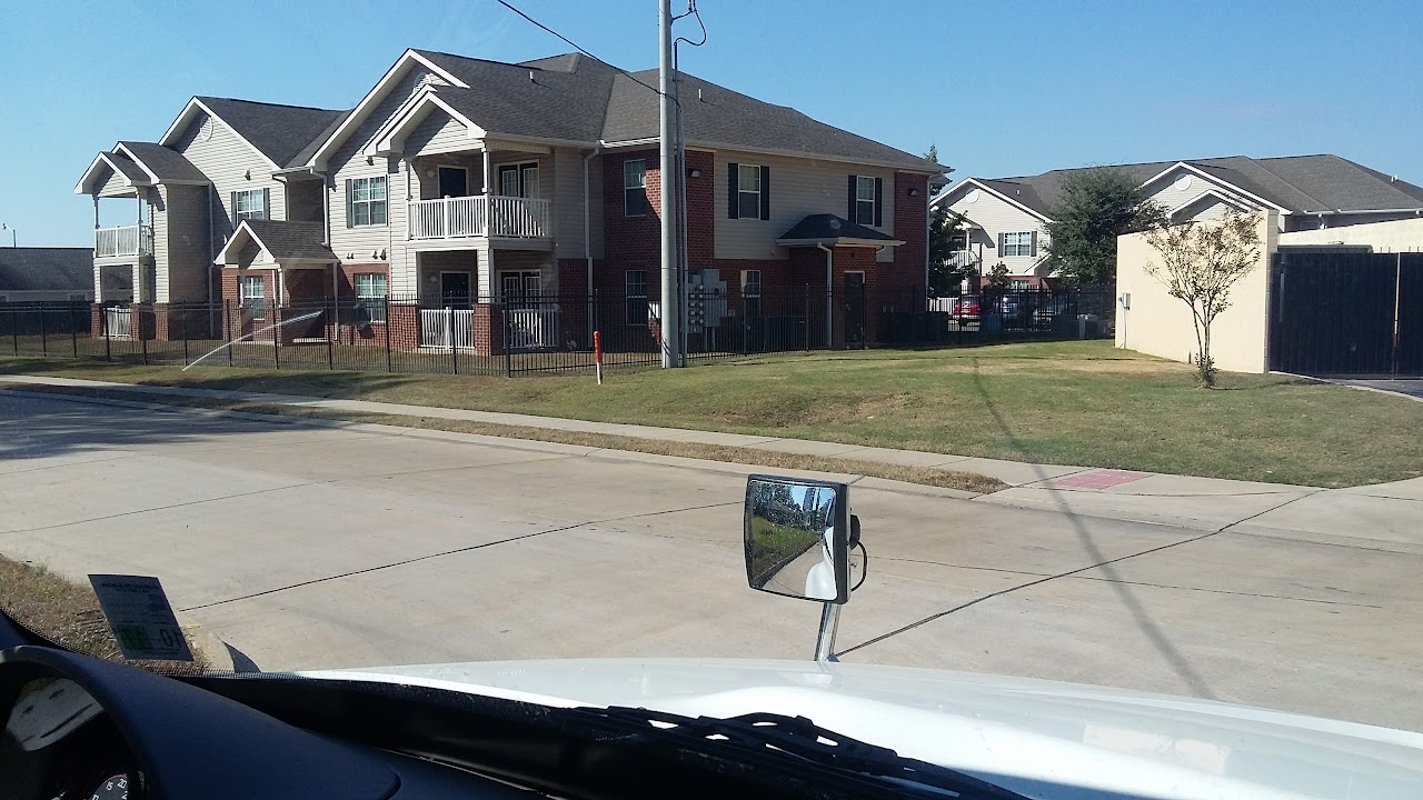 Photo of THE GATES AT RIVERCHASE. Affordable housing located at 402 GREEN OAKS AVENUE ALEXANDRIA, LA 71301