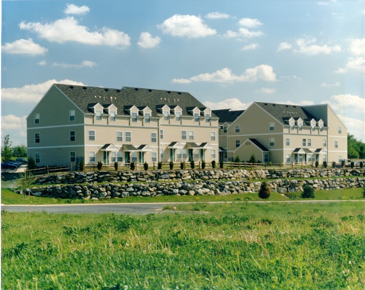 Photo of LARKSPUR CROSSING TOWNHOMES at 400 ROCKHOUSE RUN LITITZ, PA 17543