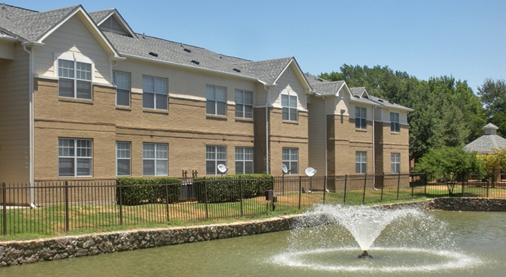 Photo of LAKES OF WILLIAMSBERG APTS. Affordable housing located at 2950 MUSTANG DR GRAPEVINE, TX 76051