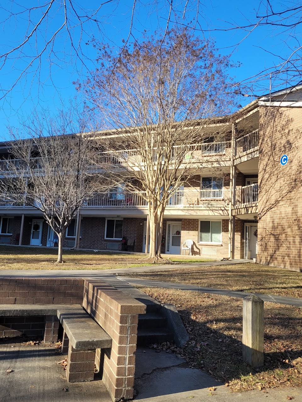 Photo of LAKESIDE APTS. Affordable housing located at 401 HARBISON BLVD COLUMBIA, SC 29212
