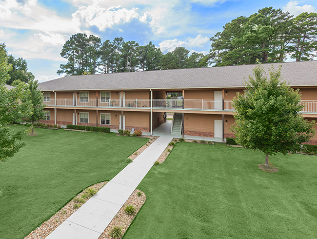 Photo of VILLAGE AT SCULL CREEK. Affordable housing located at 2619 N QUALITY LN FAYETTEVILLE, AR 72703