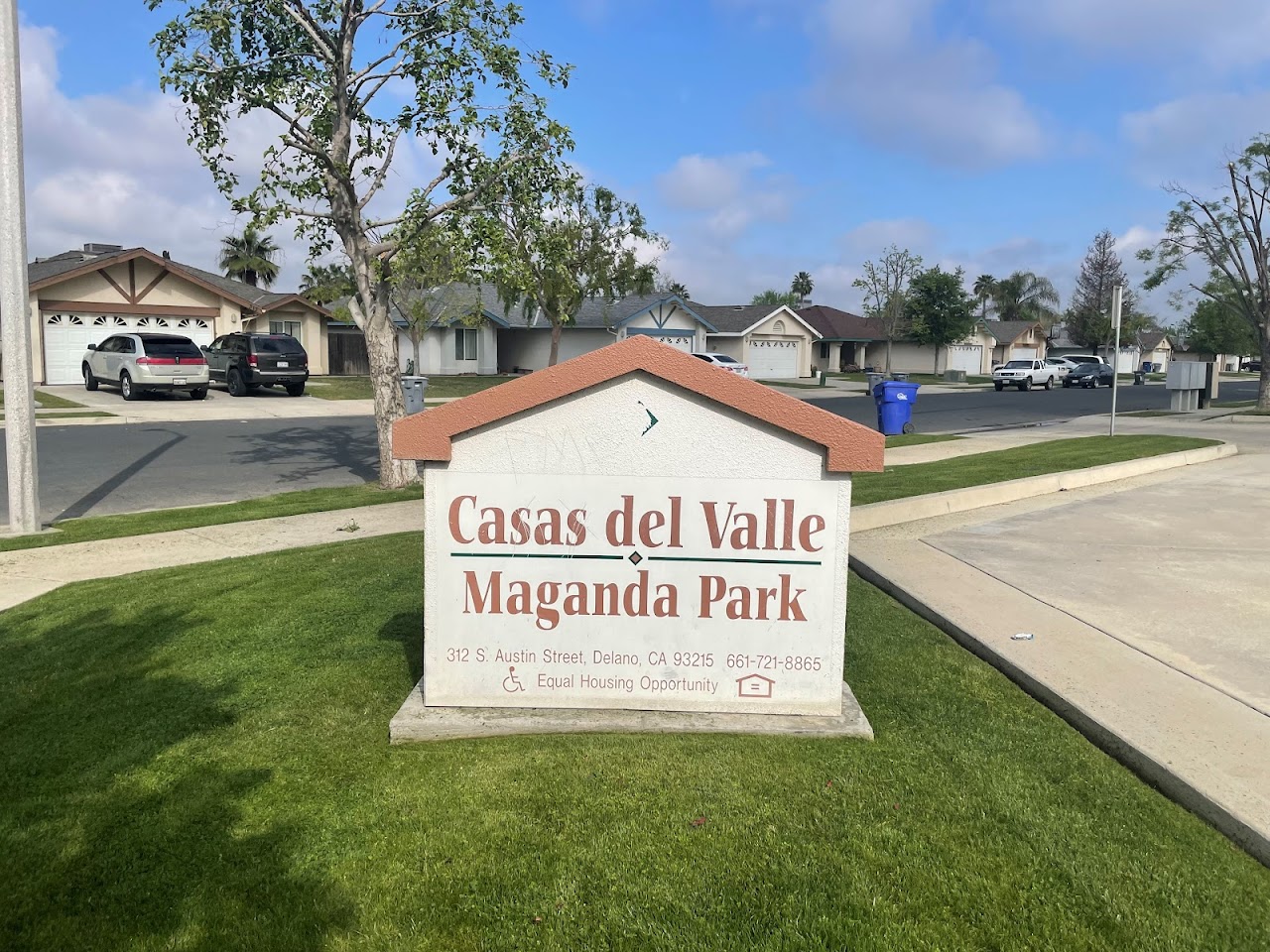 Photo of CASAS DEL VALLE. Affordable housing located at 312 AUSTIN ST DELANO, CA 