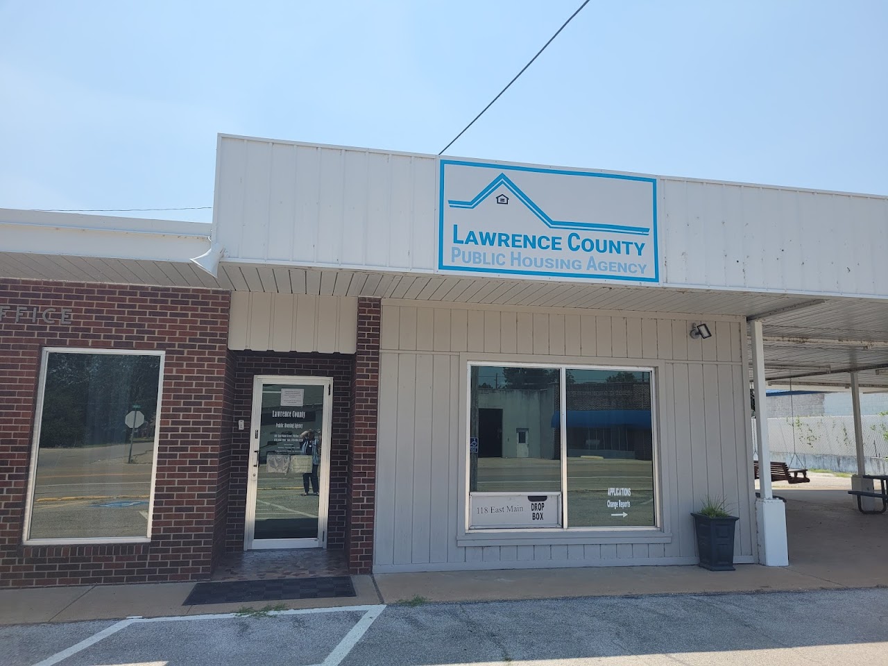 Photo of Lawrence County Public Housing Agency. Affordable housing located at 118 East Main Street WALNUT RIDGE, AR 72476