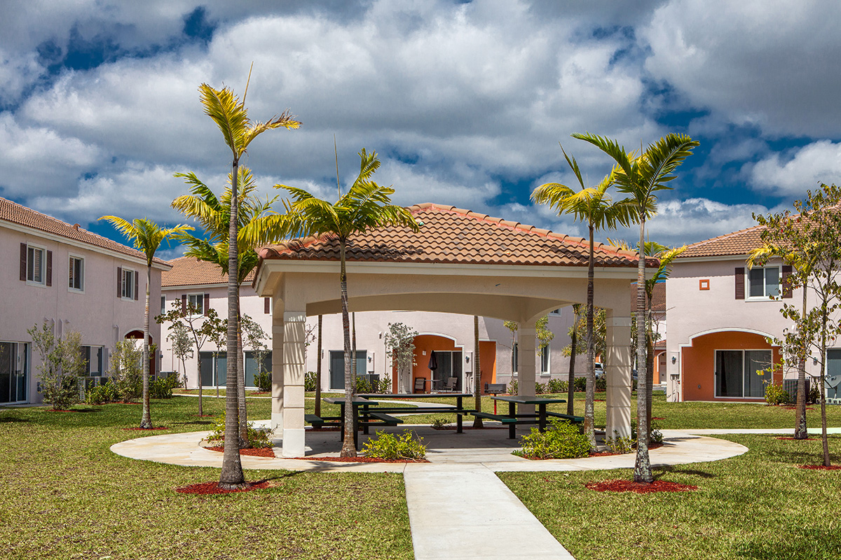 Photo of SOLABELLA. Affordable housing located at 17361 NW 7TH AVENUE MIAMI GARDENS, FL 33169