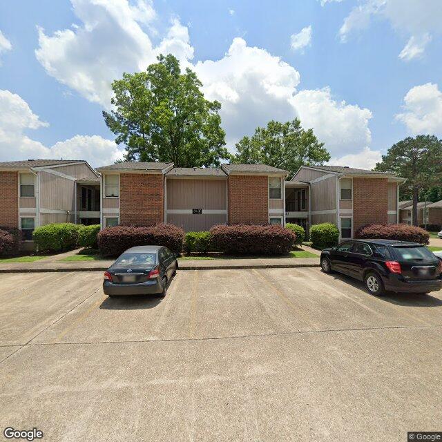Photo of TANGLEWOOD APARTMENTS. Affordable housing located at 9889 HOOPER RD BATON ROUGE, LA 70818