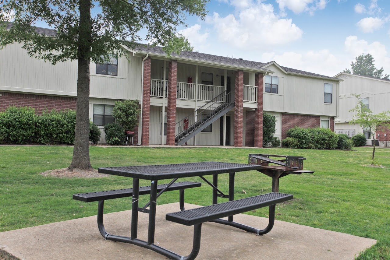 Photo of GREENS AT LOST SPRINGS APTS. Affordable housing located at 3101 N WOODS LN ROGERS, AR 72756