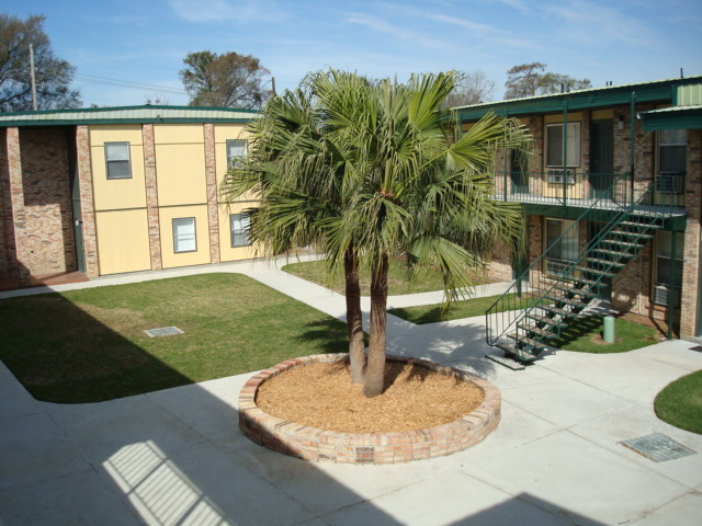 Photo of SKYVIEW TERRACE. Affordable housing located at 3301 GARDEN OAKS DRIVE NEW ORLEANS, LA 70114