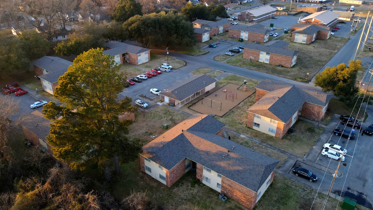 Photo of BROADMOOR ARMS APTS. Affordable housing located at 801 S WISCONSIN ST PINE BLUFF, AR 71601