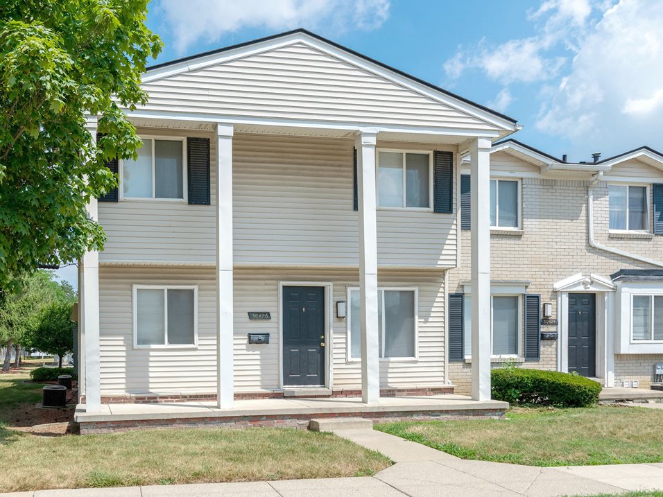 Photo of SKY HARBOR TOWNHOMES. Affordable housing located at 15001 BRANDT ST ROMULUS, MI 48174