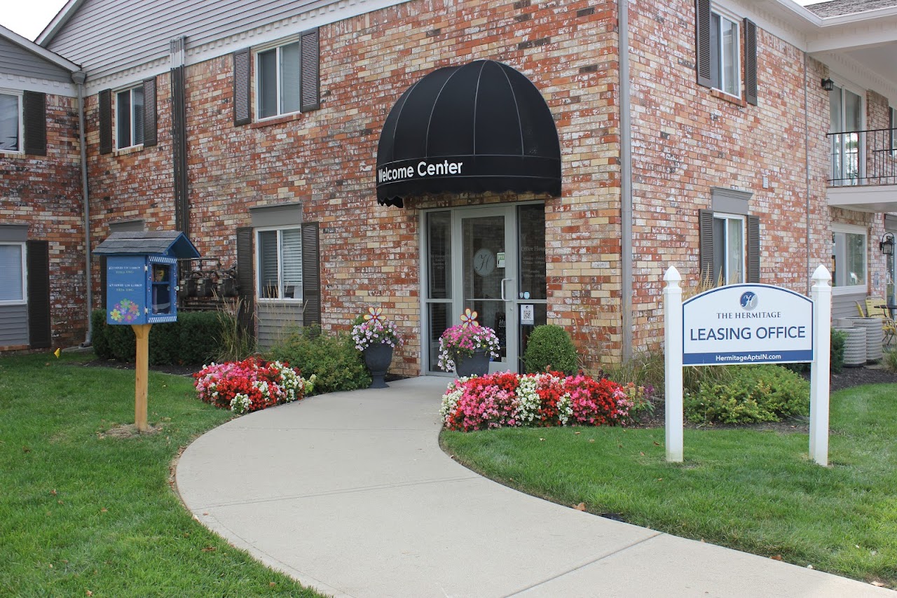 Photo of HERMITAGE APTS at 2226 HERMITAGE WAY INDIANAPOLIS, IN 46224