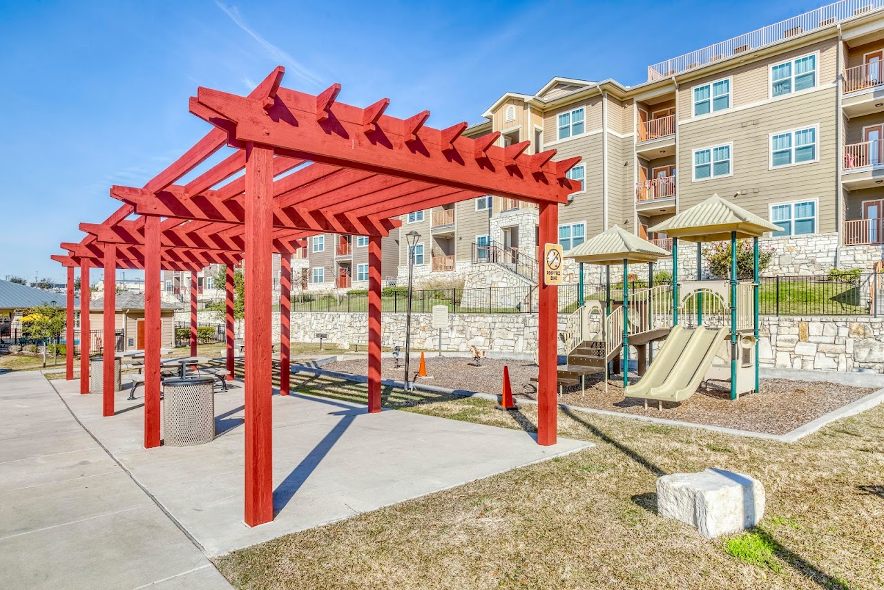 Photo of PADDOCK AT NORWOOD. Affordable housing located at 1044 NORWOOD PARK BLVD AUSTIN, TX 78753