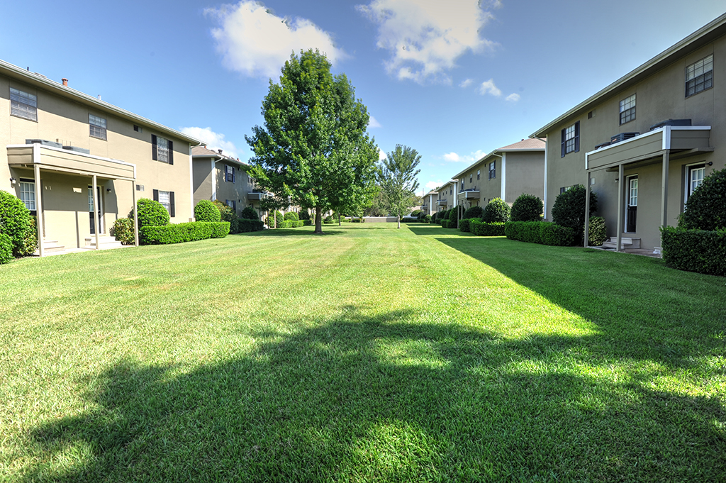 Photo of HARBOR APTS at 1704 21ST AVE GULFPORT, MS 39501